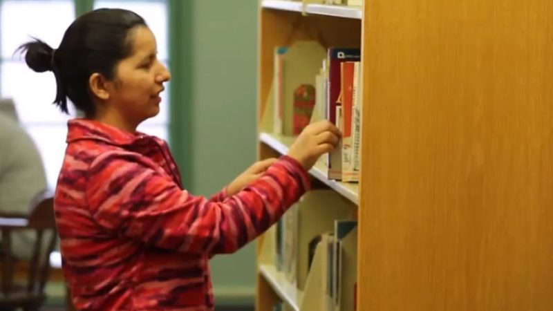 st-augustine-college-students-billingue-video